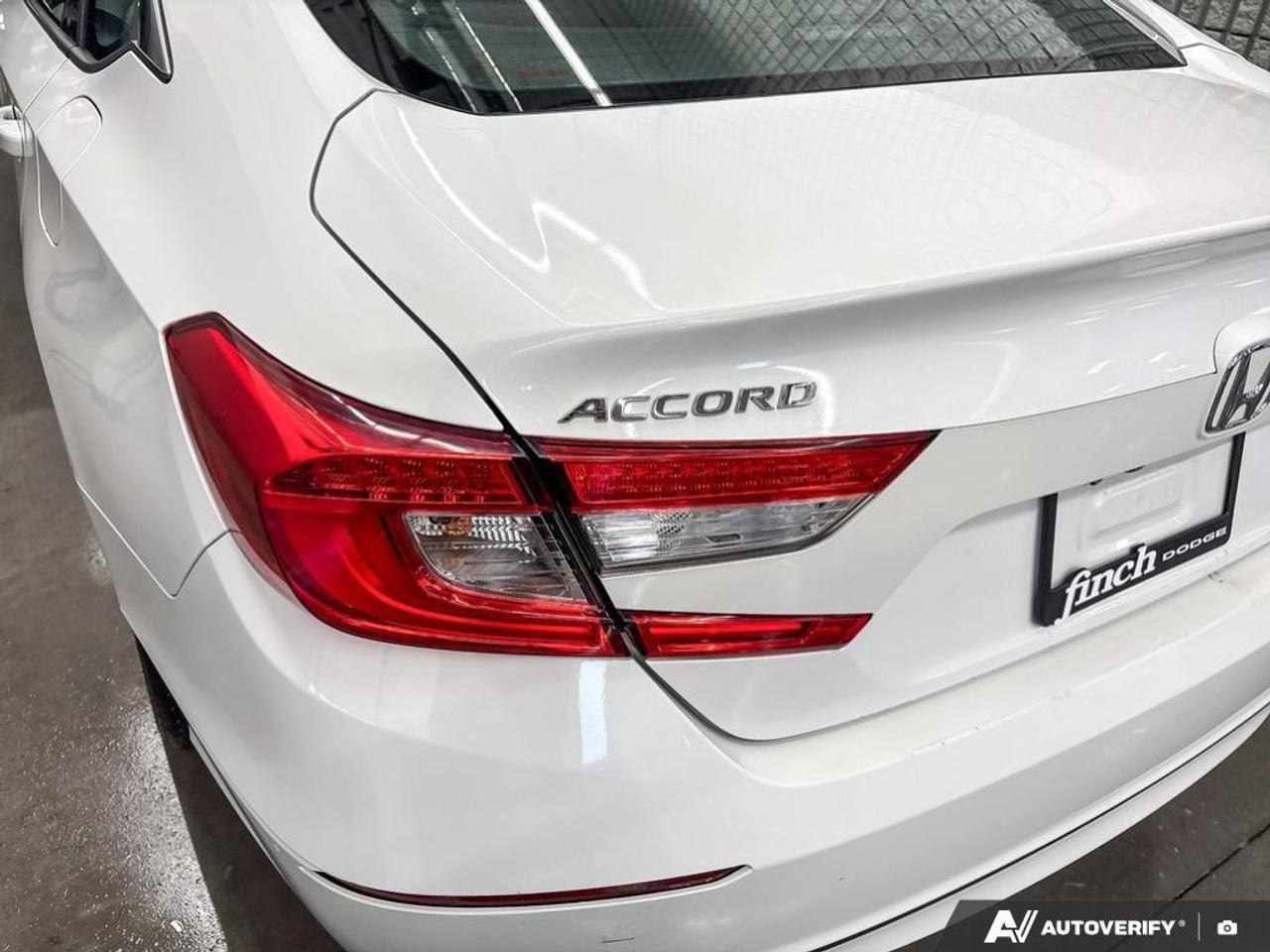 2018 Honda Accord LX (CVT) 4dr Sedan Photo