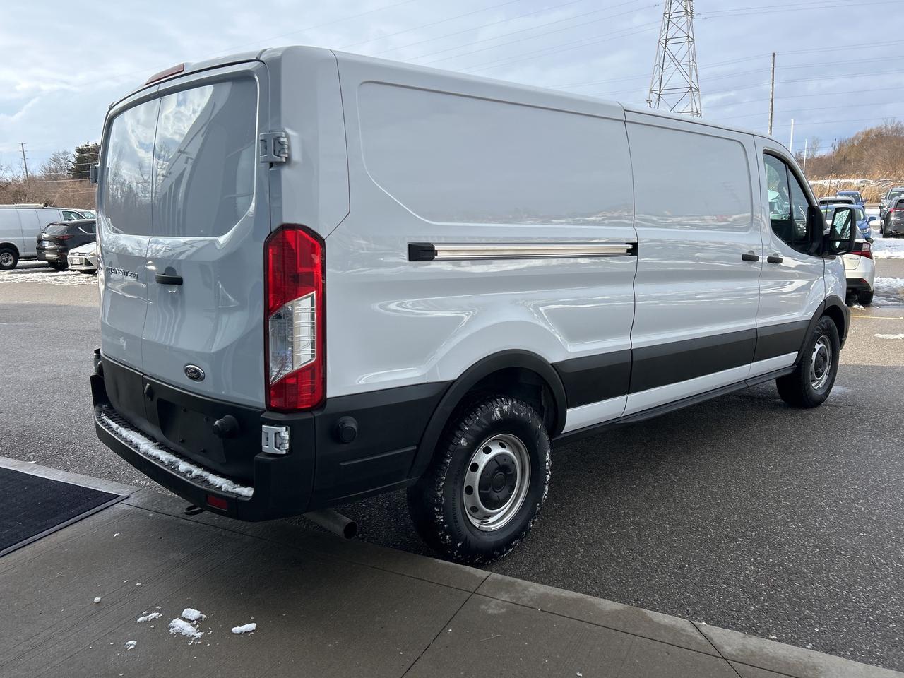 2024 Ford Transit Cargo Van T-250 130 Low Rf 9070 GVWR   Clean Carfax Photo4