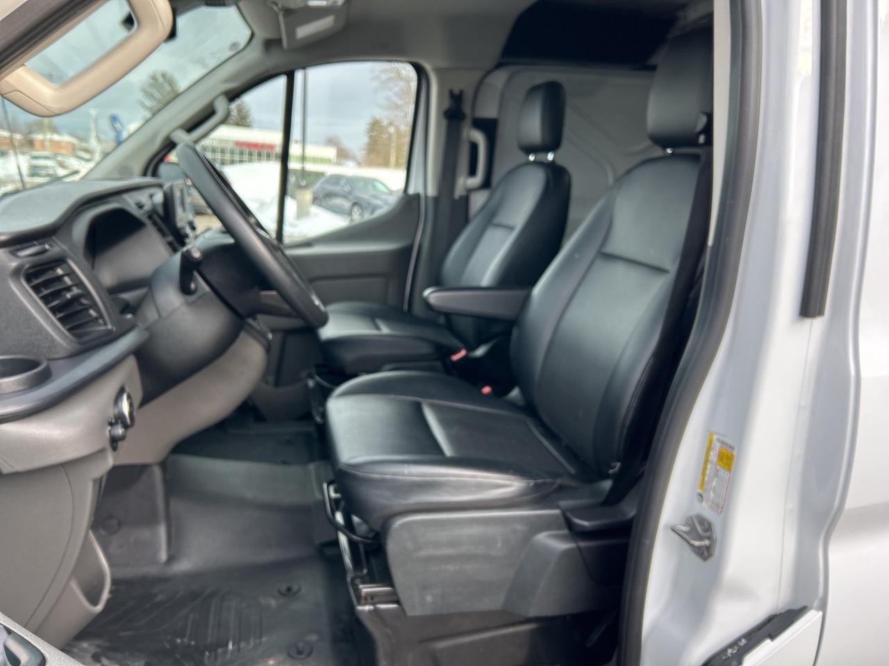 2024 Ford Transit Cargo Van T-250 130 Low Rf 9070 GVWR   Clean Carfax Photo