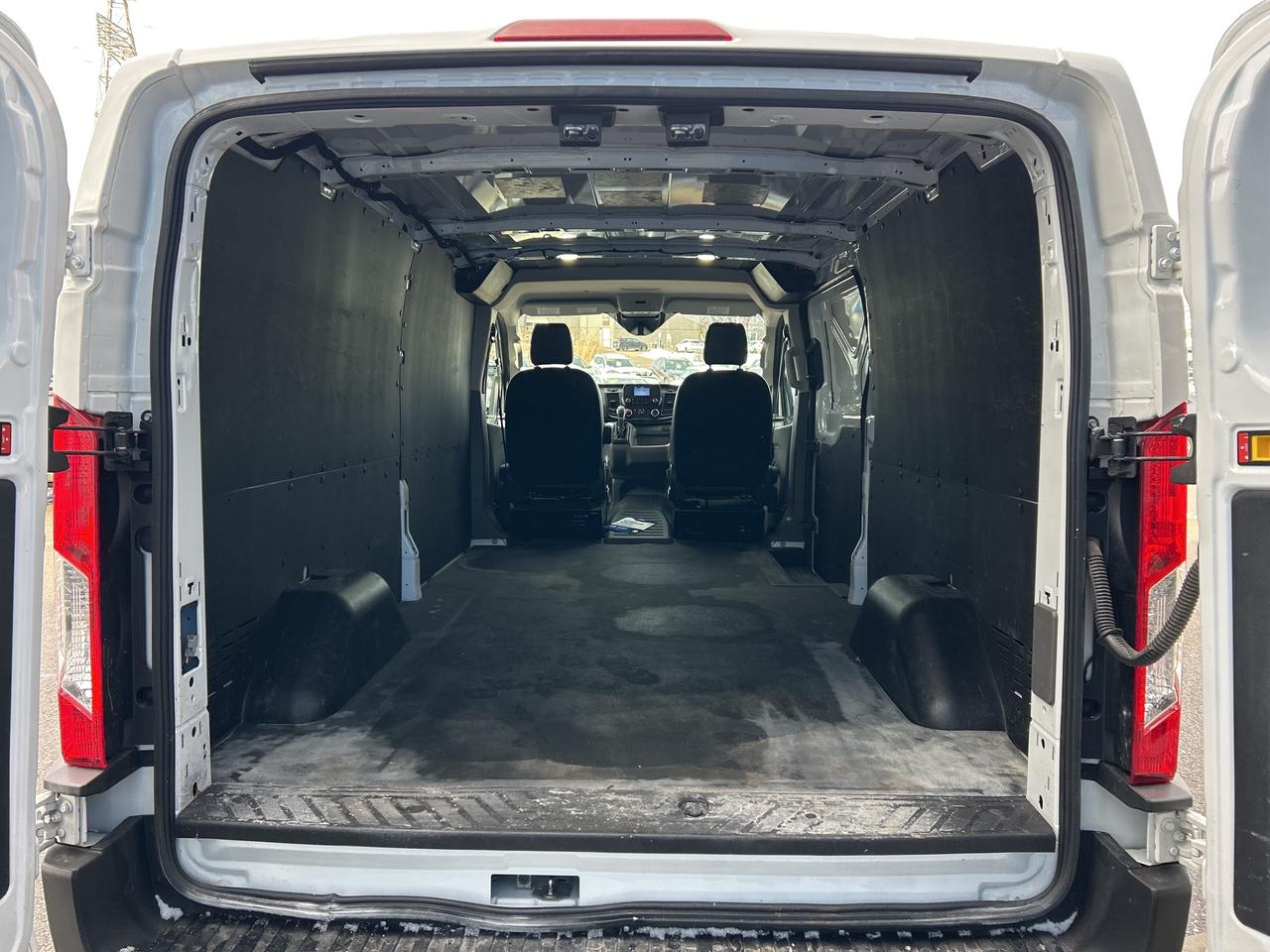 2024 Ford Transit Cargo Van T-250 130 Low Rf 9070 GVWR   Clean Carfax Photo