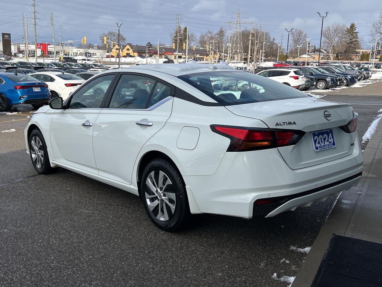 2024 Nissan Altima S   Factory Warranty   Clean Carfax Photo