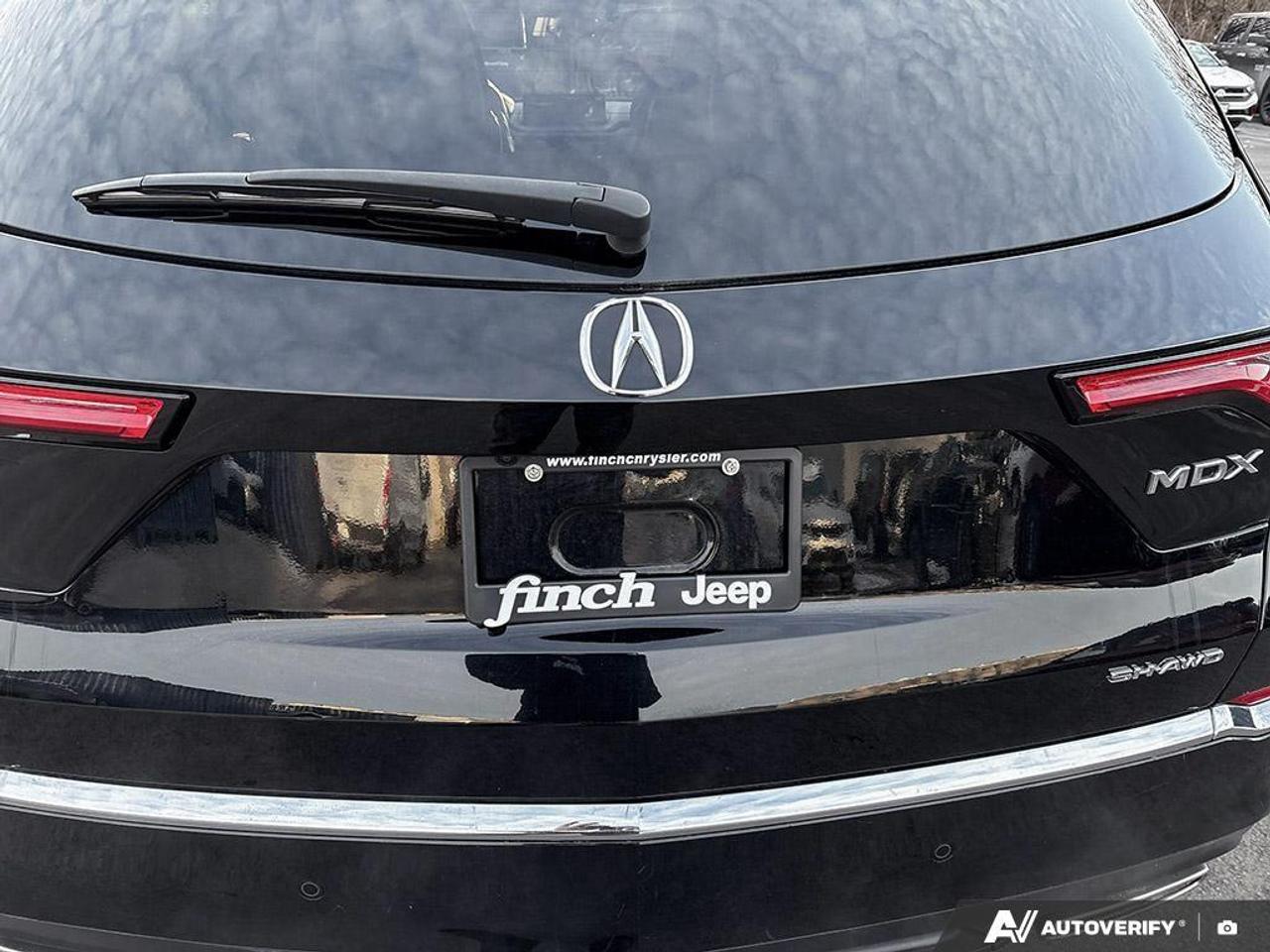 2022 Acura MDX Platinum Elite 4dr SH-AWD Photo