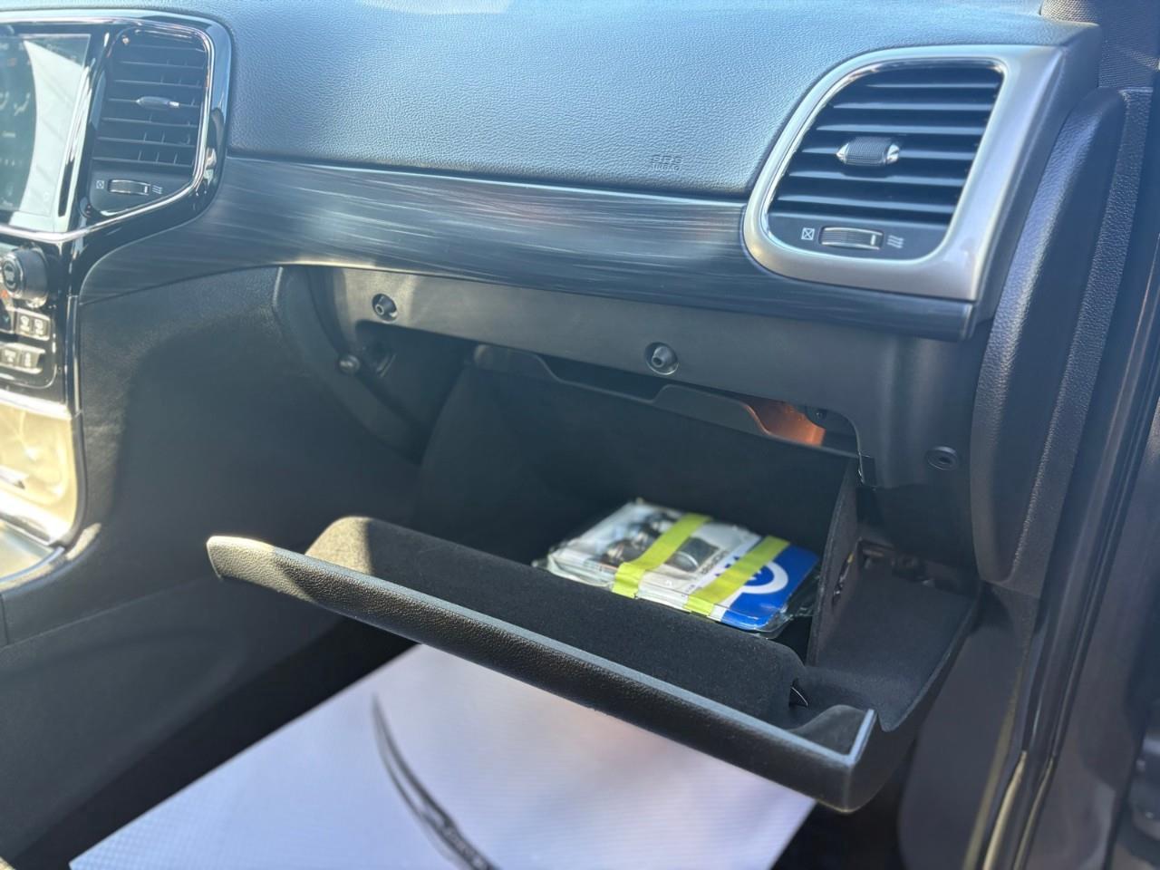 2020 Jeep Grand Cherokee Laredo 4dr 4x4 Photo