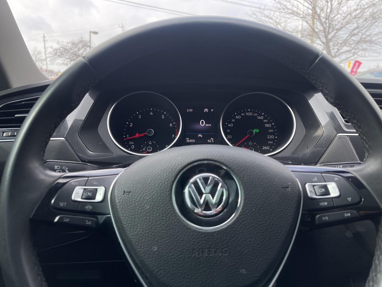 2020 Volkswagen Tiguan Comfortline 4MOTION AWD Sunroof Back Up Camera Photo2