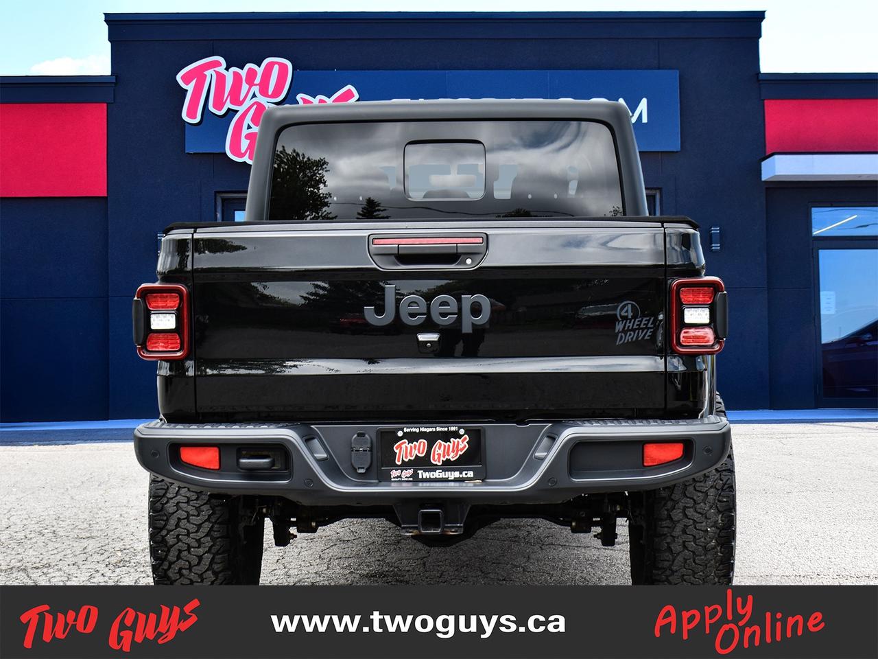2021 Jeep Gladiator WILLYS   3.6L Auto   Nav   BF Goodrich Tires Photo