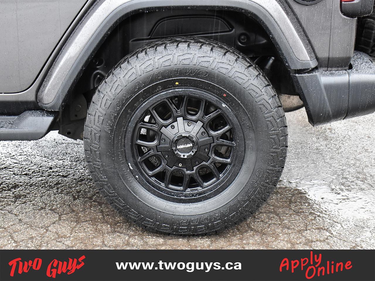 2018 Jeep WRANGLER UNLIMITED Unlimited Sahara   3.6L 4WD Auto   Leather   Mayhe Photo