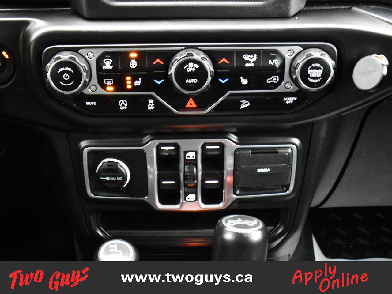 2018 Jeep WRANGLER UNLIMITED Unlimited Sahara   3.6L 4WD Auto   Leather   Mayhe Photo