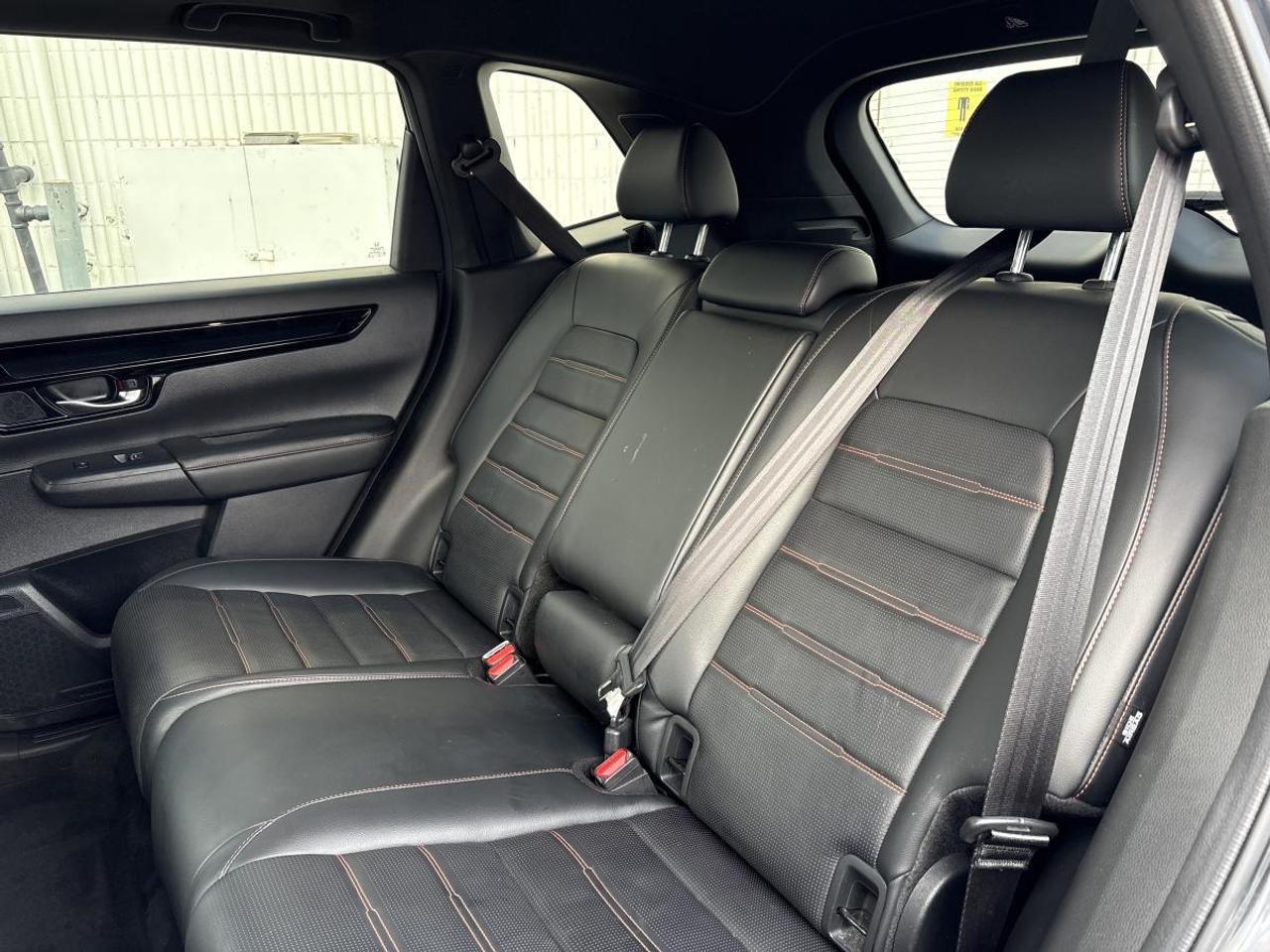 2024 Honda CR-V Hybrid Touring Honda Certified With 7YR/160K Warranty Photo