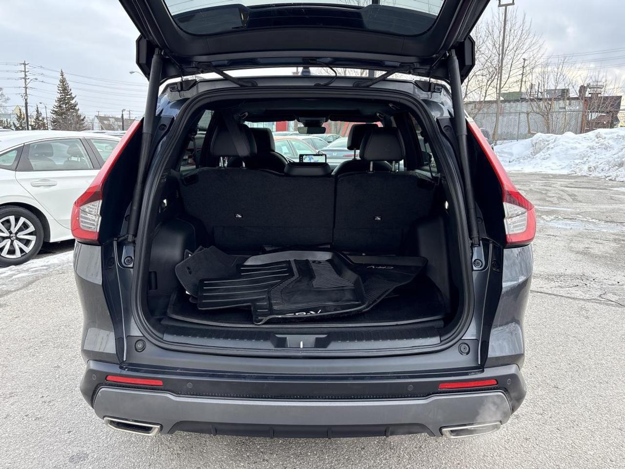 2024 Honda CR-V Hybrid Touring Honda Certified With 7YR/160K Warranty Photo