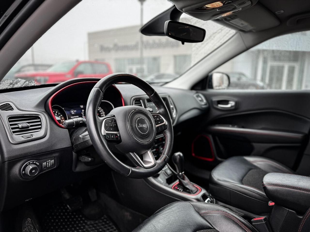 2018 Jeep Compass Trailhawk   CARPLAY   LEATHER/MESH SEATING   BACK Photo