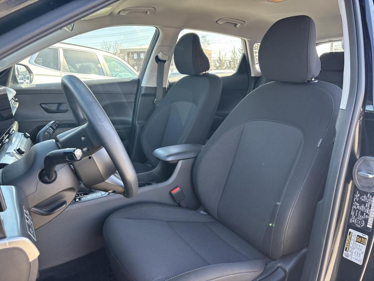 2024 Hyundai KONA Essential AWD Photo