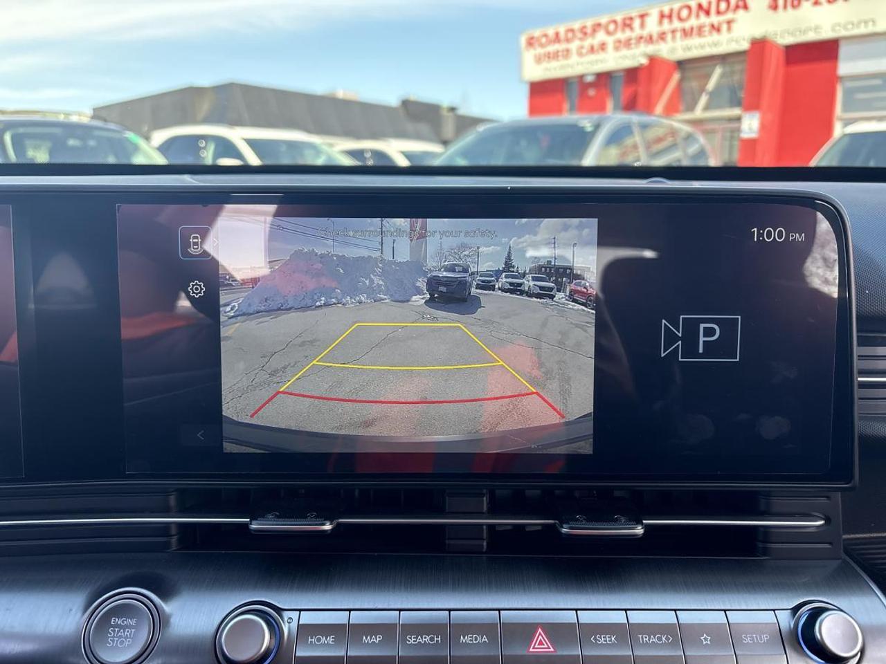 2024 Hyundai KONA Essential AWD Photo