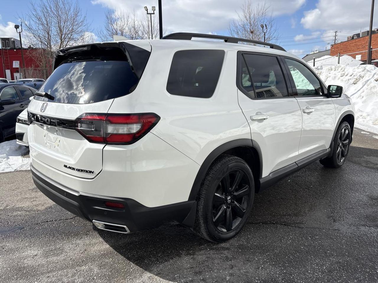 2023 Honda Pilot Black Edition Honda Certified 7YR/160K Warranty Photo