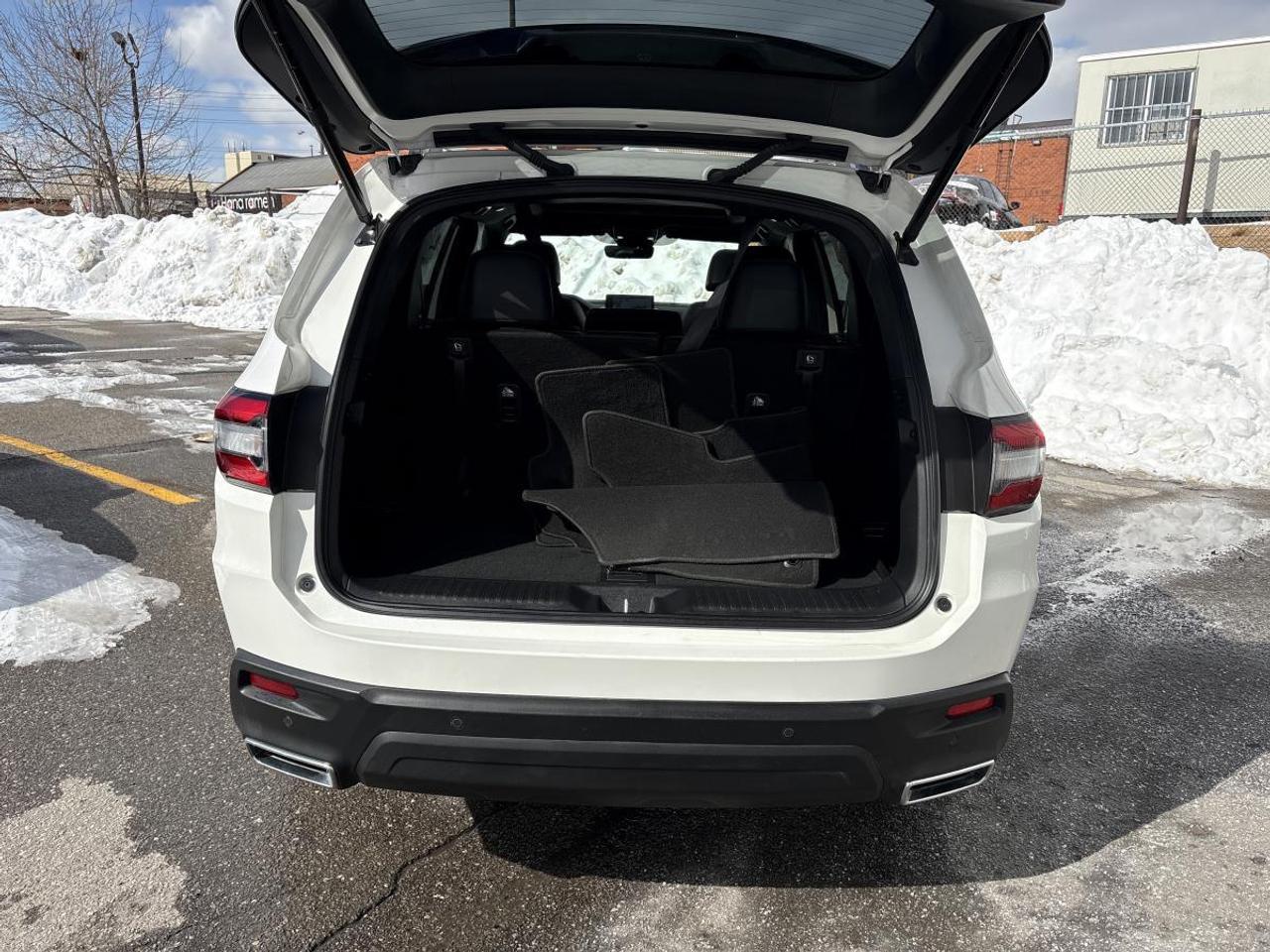 2023 Honda Pilot Black Edition Honda Certified 7YR/160K Warranty Photo