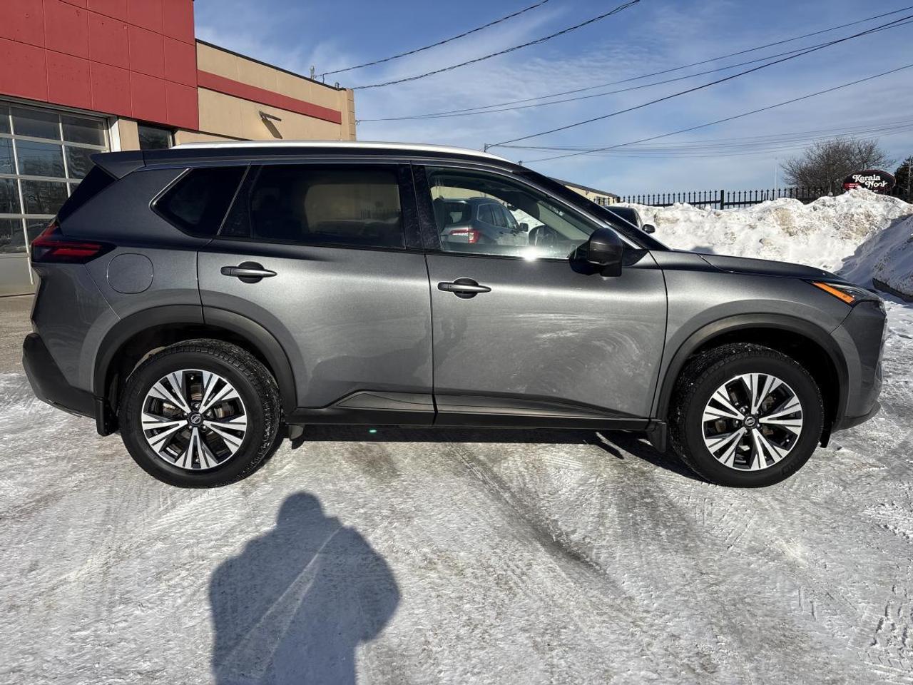 2021 Nissan Rogue SV AWD W/Moonroof Photo