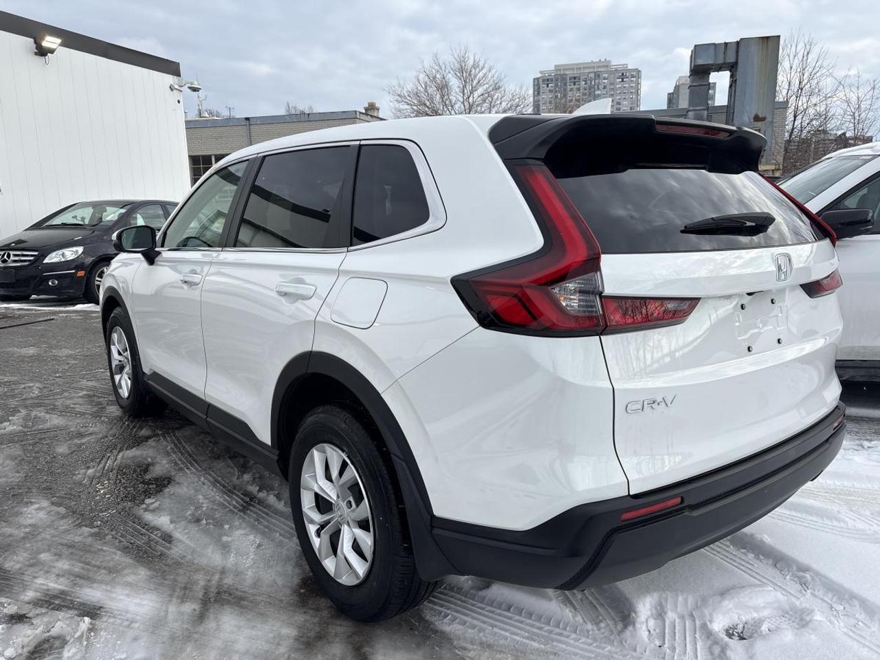 2025 Honda CR-V LX Honda Certified With 7YRS/160K Warranty Photo3