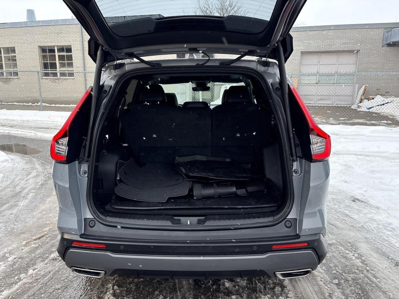 2025 Honda CR-V Hybrid Touring Honda Certified With 7YR/160K Warranty Photo