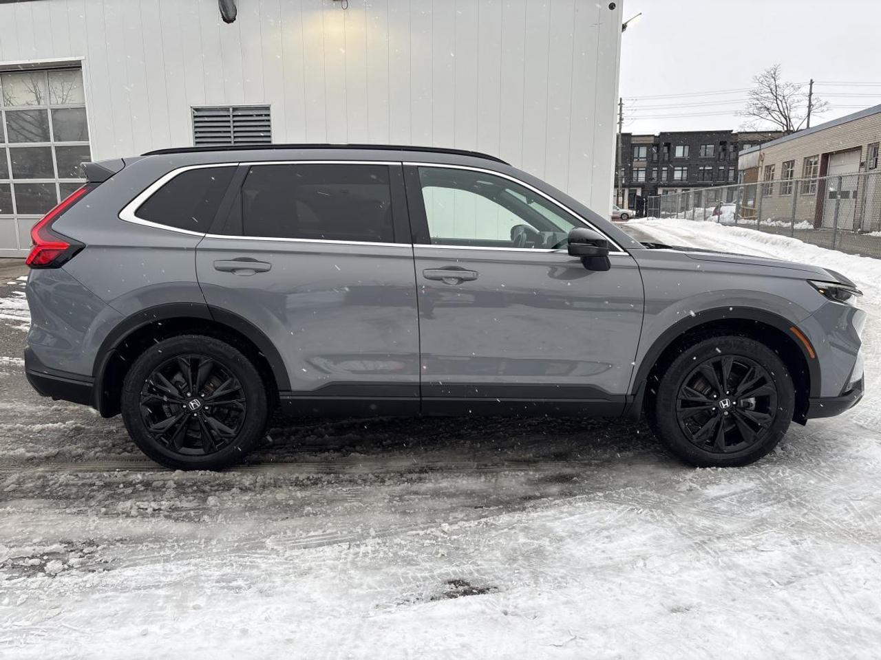 2025 Honda CR-V Hybrid Touring Honda Certified With 7YR/160K Warranty Photo