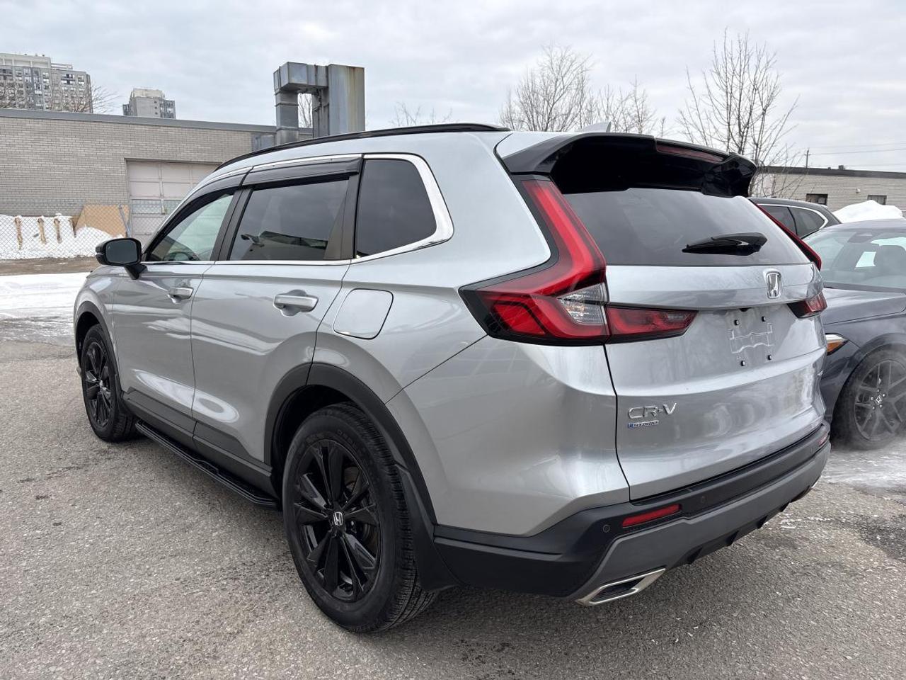 2025 Honda CR-V Hybrid Touring Honda Certified With 7YR/160K Warranty Photo3