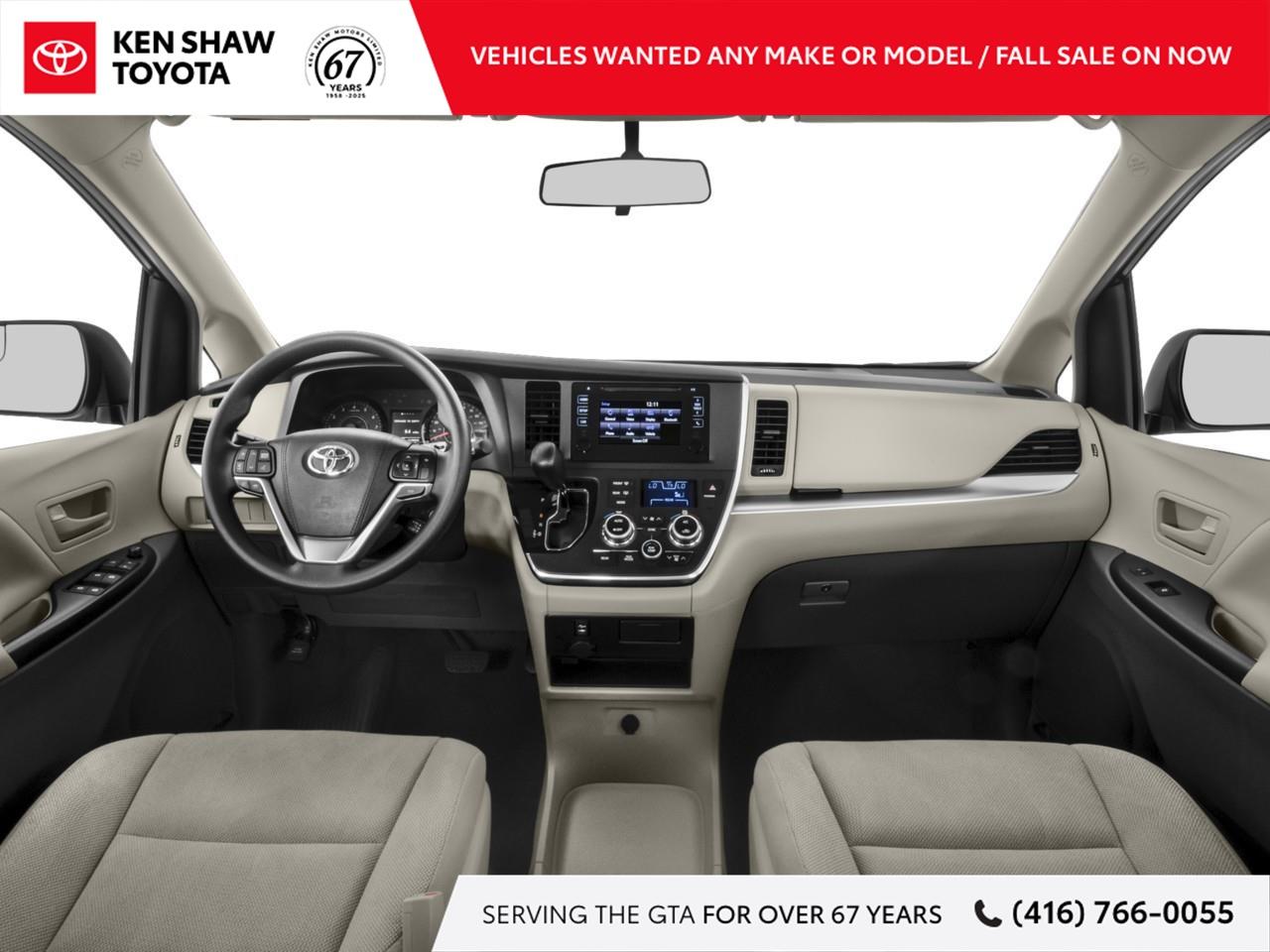 2015 Toyota Sienna LE 8 Passenger 4dr Front-wheel Drive Passenger Van Photo