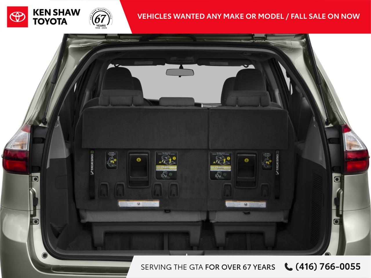 2015 Toyota Sienna LE 8 Passenger 4dr Front-wheel Drive Passenger Van Photo