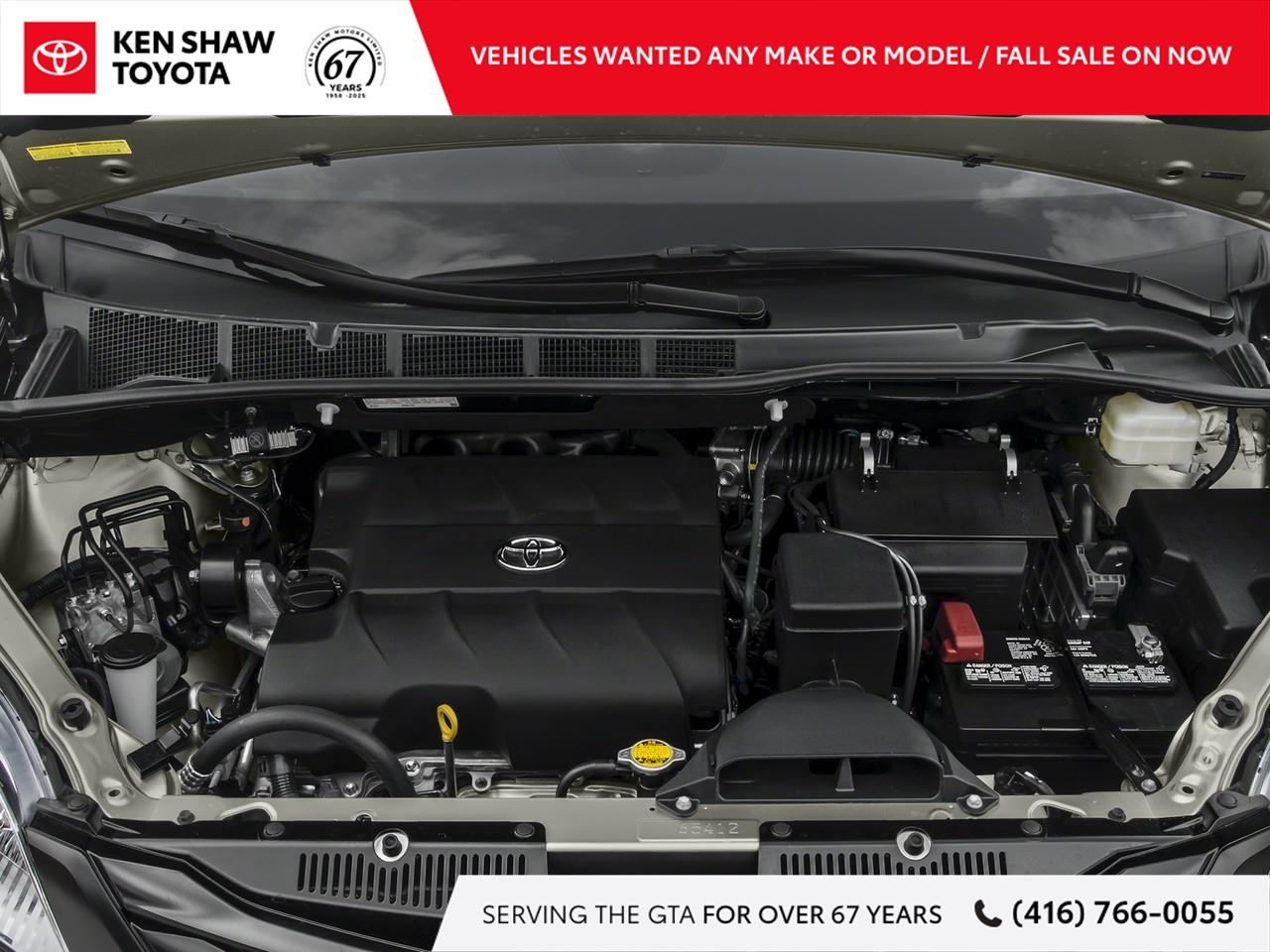 2015 Toyota Sienna LE 8 Passenger 4dr Front-wheel Drive Passenger Van Photo