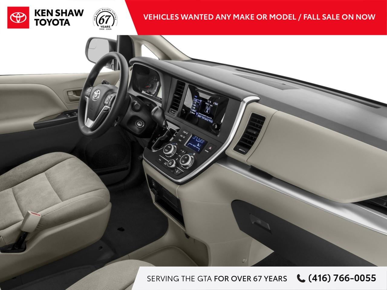 2015 Toyota Sienna LE 8 Passenger 4dr Front-wheel Drive Passenger Van Photo