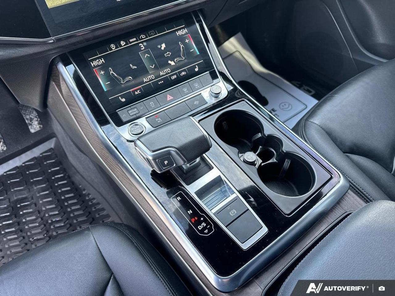 2022 Audi Q7 55 Komfort BACKUP CAM   BLUETOOTH   HTD SEATS   KE Photo