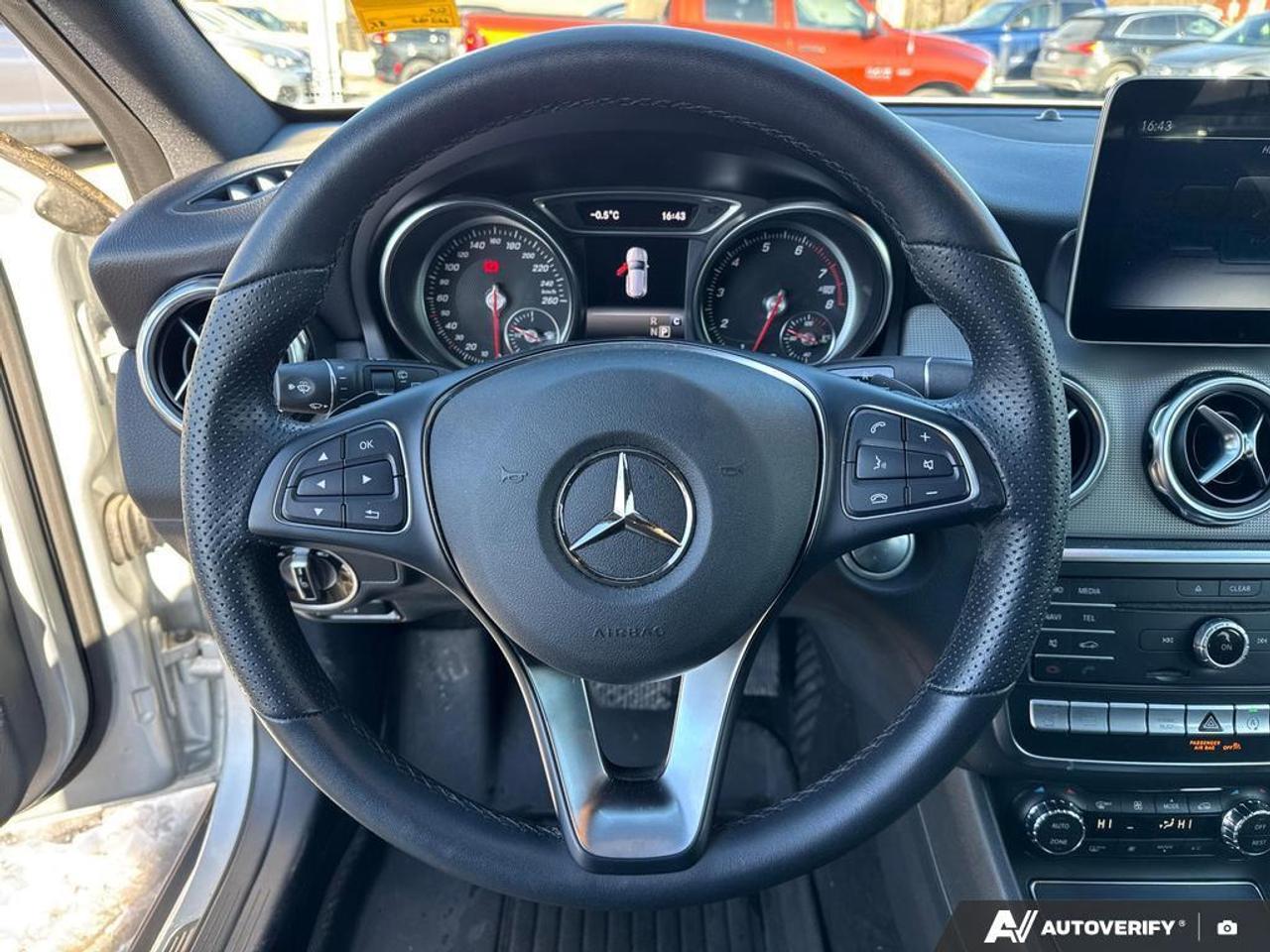 2020 Mercedes-Benz GLA250 BACKUP CAM   BLUETOOTH   HTD SEATS   KEYLESS ENTRY Photo