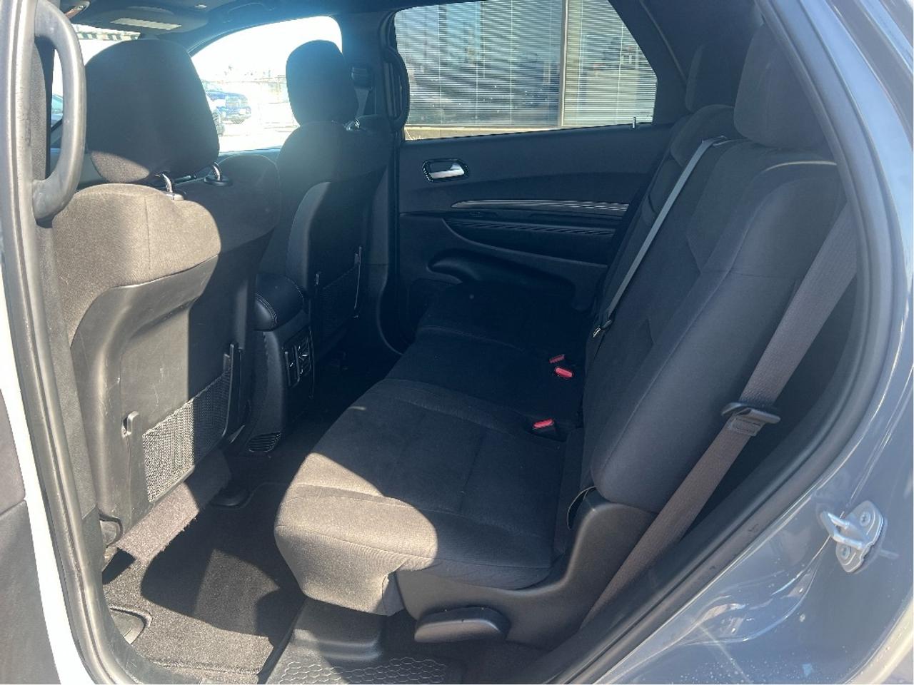 2023 Dodge Durango SXT Plus AWD V6 *SUNROOF *REMOTE START *7-PASS Photo
