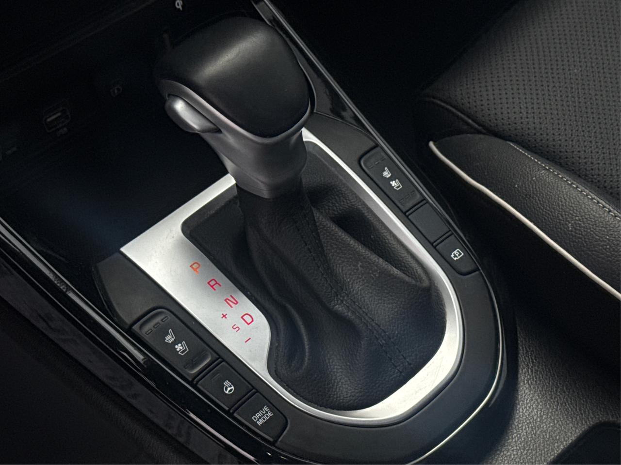 2023 Kia Forte LEATHER POWER SEATS REAR CAM WE FINANCE ALL CREDIT Photo