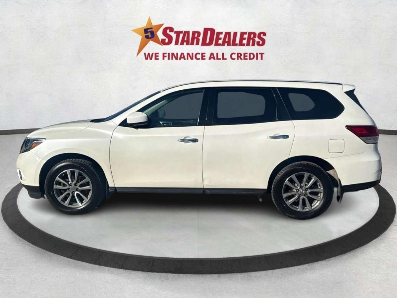 2016 Nissan Pathfinder CERTIFIED  7 PASSENGERS   WE FINANCE ALL CREDIT Photo