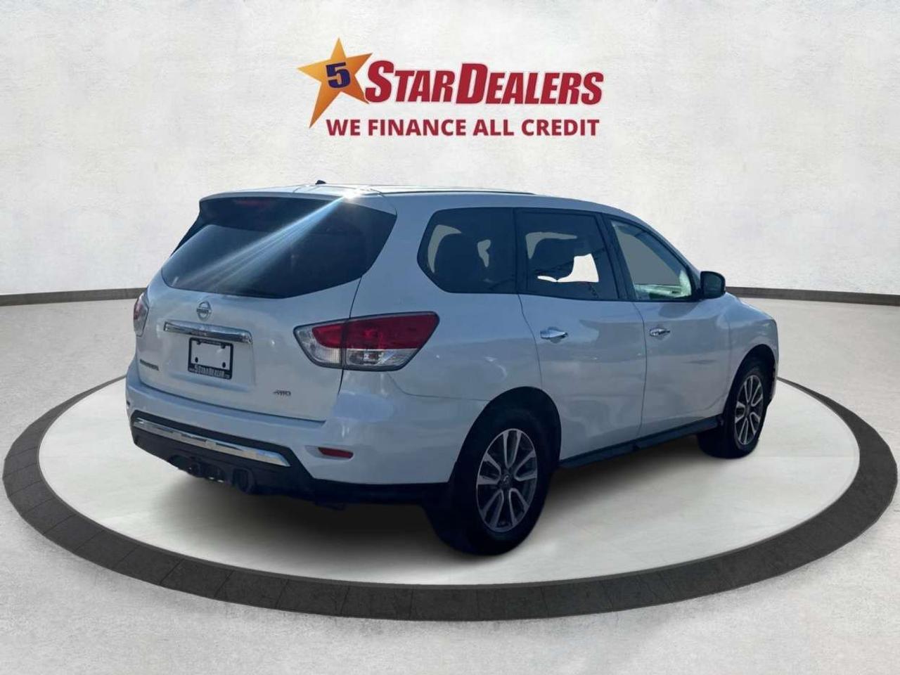 2016 Nissan Pathfinder CERTIFIED  7 PASSENGERS   WE FINANCE ALL CREDIT Photo