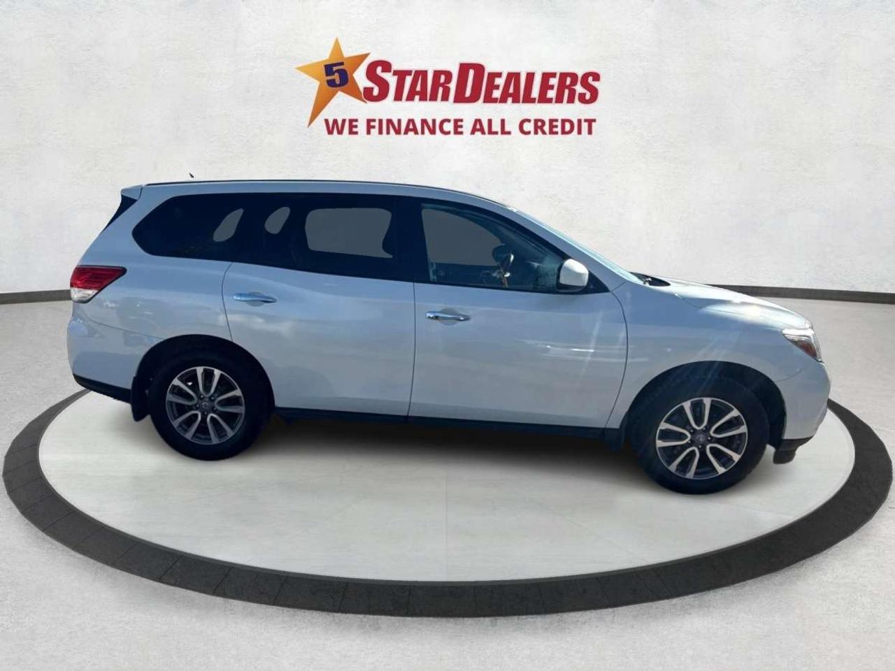2016 Nissan Pathfinder CERTIFIED  7 PASSENGERS   WE FINANCE ALL CREDIT Photo