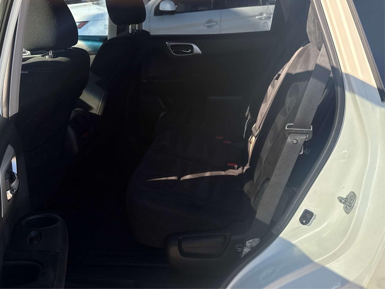 2016 Nissan Pathfinder CERTIFIED  7 PASSENGERS   WE FINANCE ALL CREDIT Photo