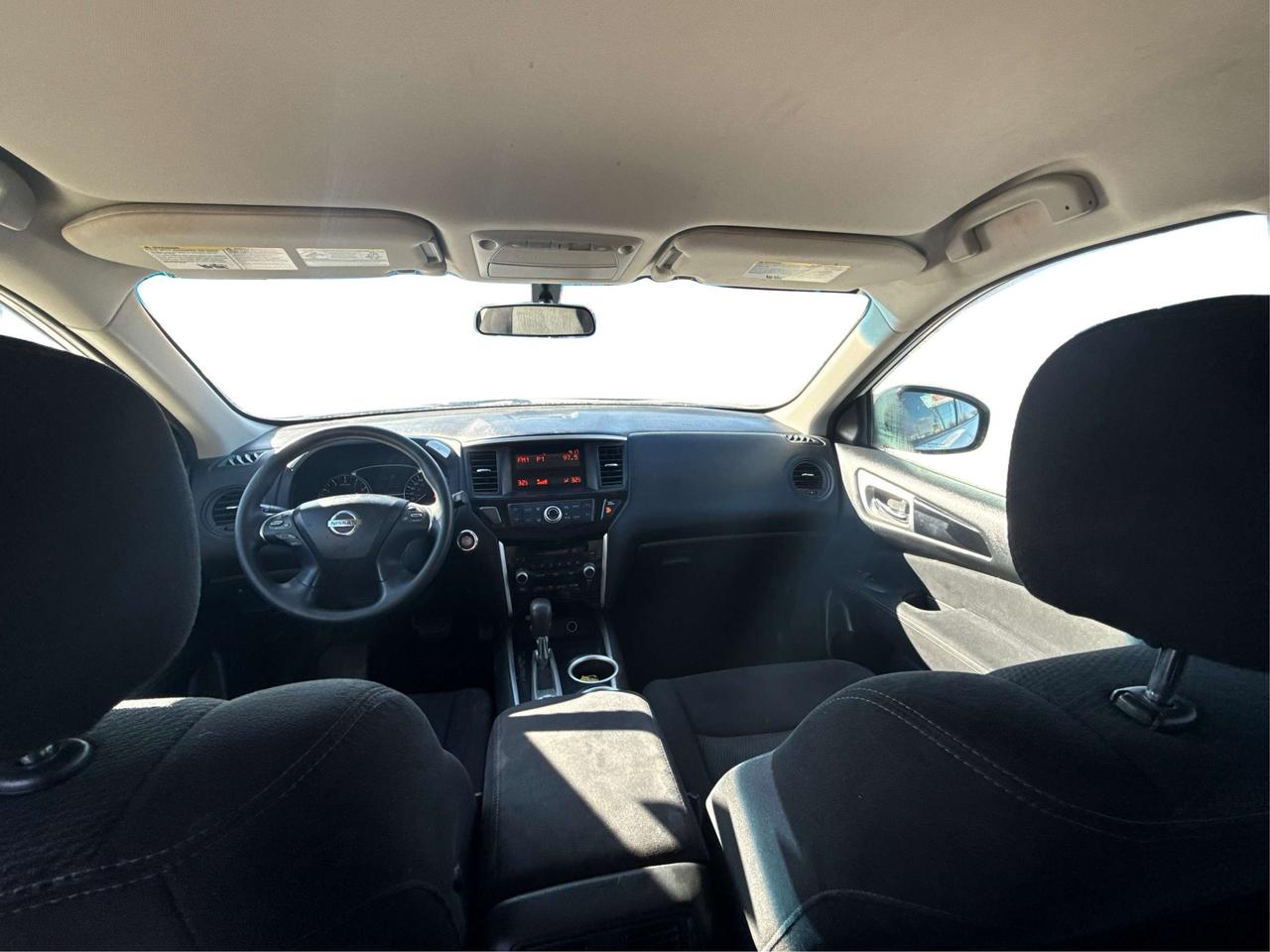 2016 Nissan Pathfinder CERTIFIED  7 PASSENGERS   WE FINANCE ALL CREDIT Photo