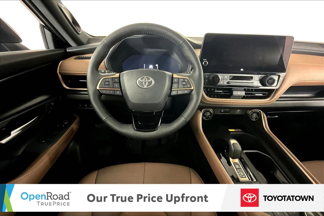 2025 Toyota Grand Highlander PLATINUM! CERTIFIED PRE OWNED! ACCIDENT FREE! ELIG Photo