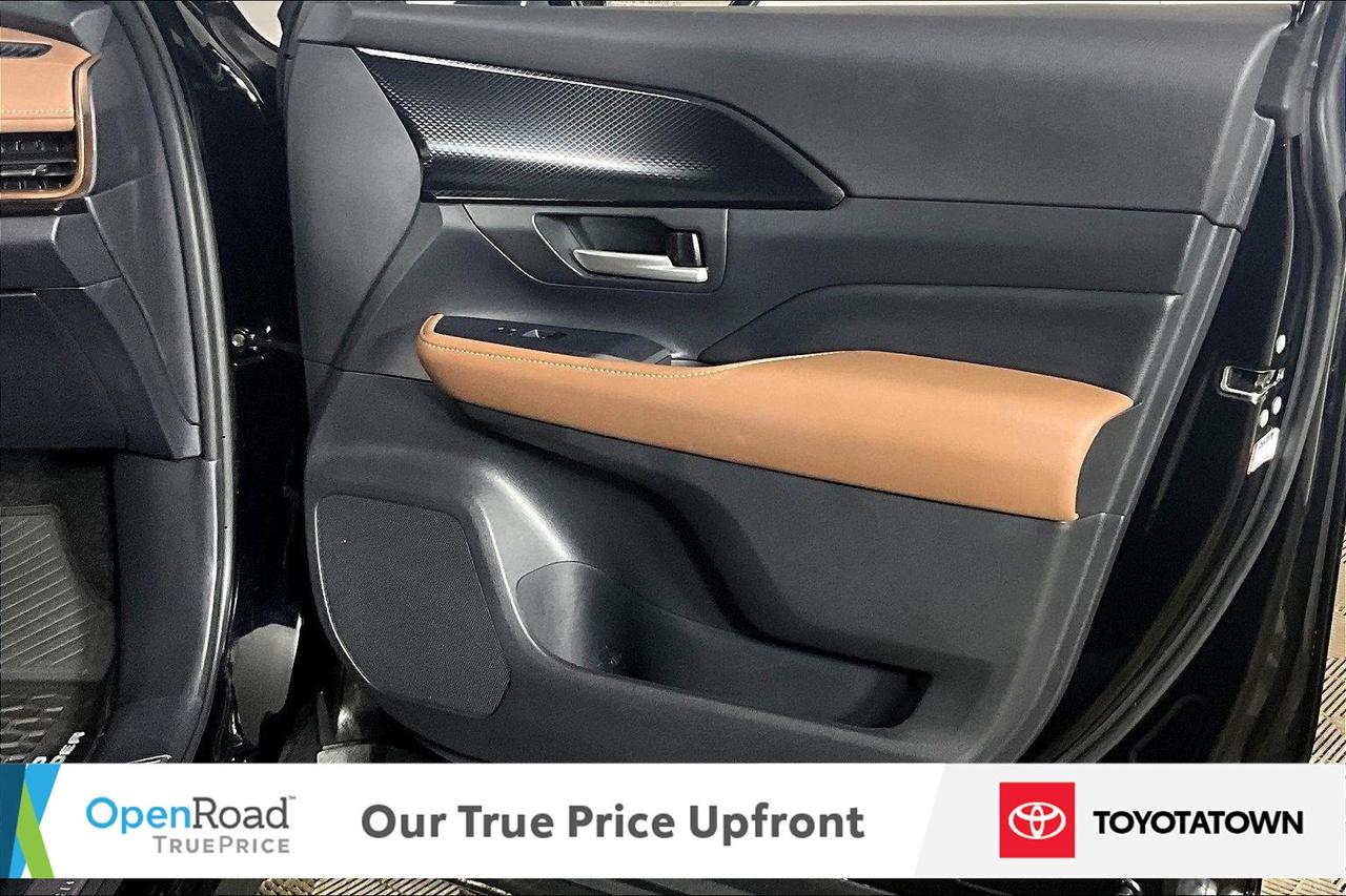 2025 Toyota Grand Highlander PLATINUM! CERTIFIED PRE OWNED! ACCIDENT FREE! ELIG Photo