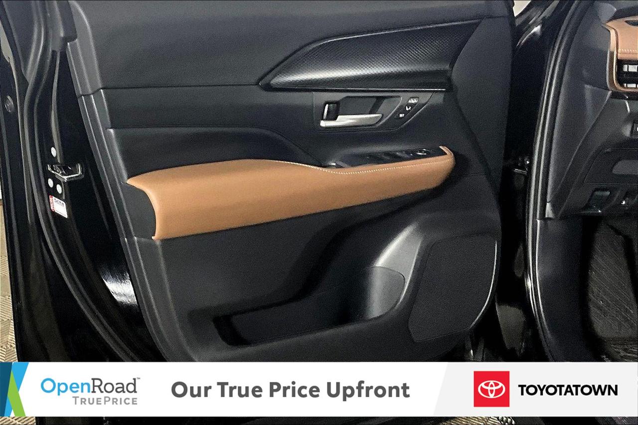 2025 Toyota Grand Highlander PLATINUM! CERTIFIED PRE OWNED! ACCIDENT FREE! ELIG Photo