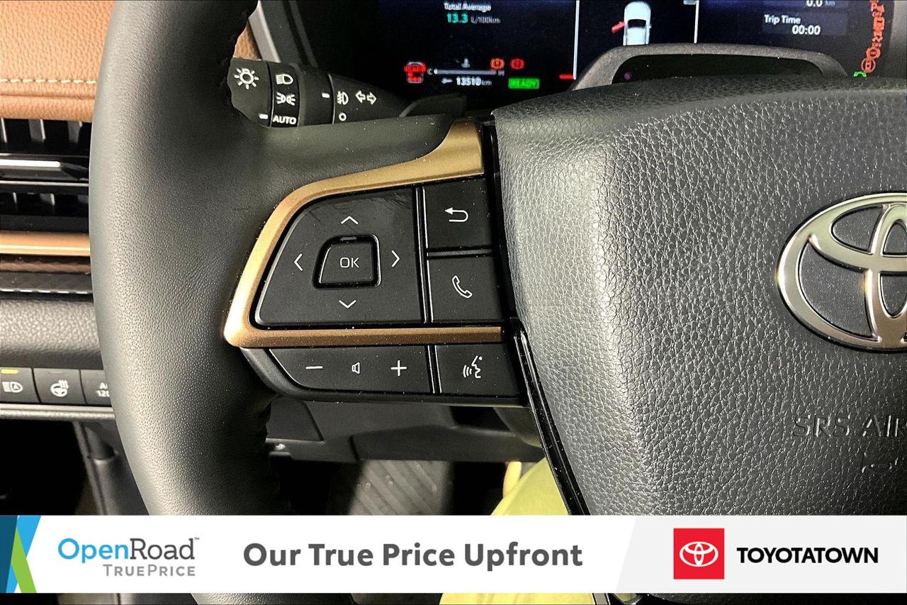 2025 Toyota Grand Highlander PLATINUM! CERTIFIED PRE OWNED! ACCIDENT FREE! ELIG Photo