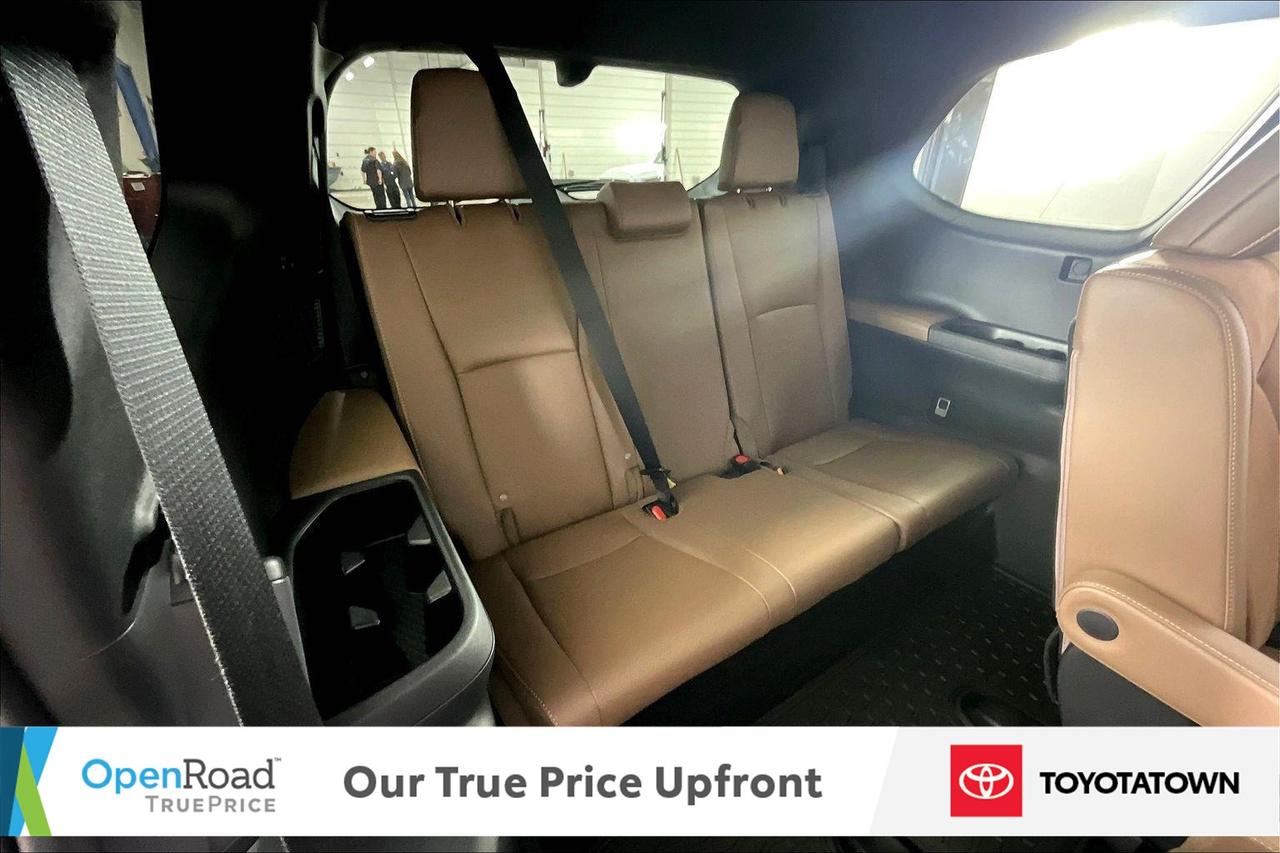 2025 Toyota Grand Highlander PLATINUM! CERTIFIED PRE OWNED! ACCIDENT FREE! ELIG Photo