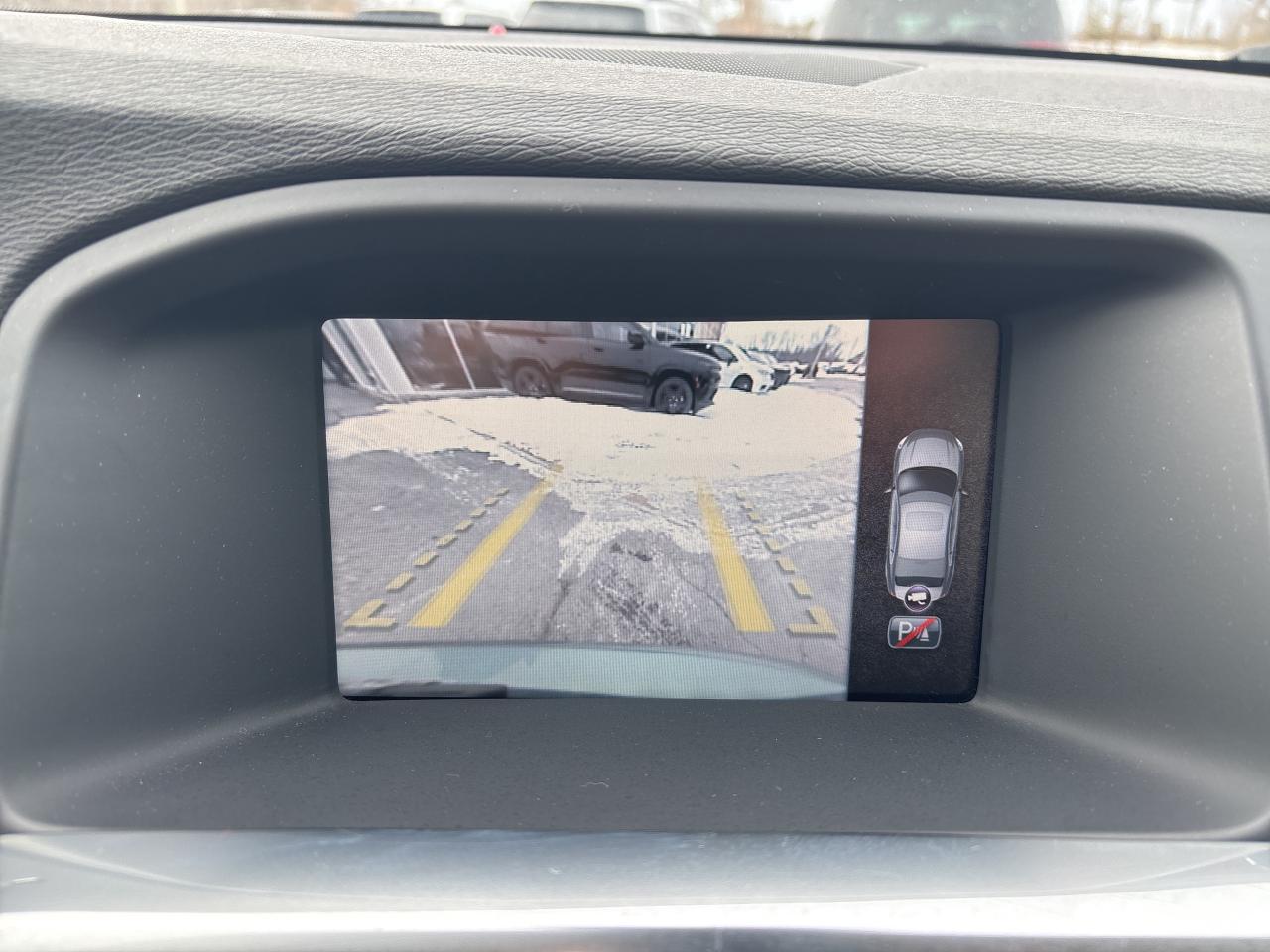 2014 Volvo S60 T5 Platinum Photo