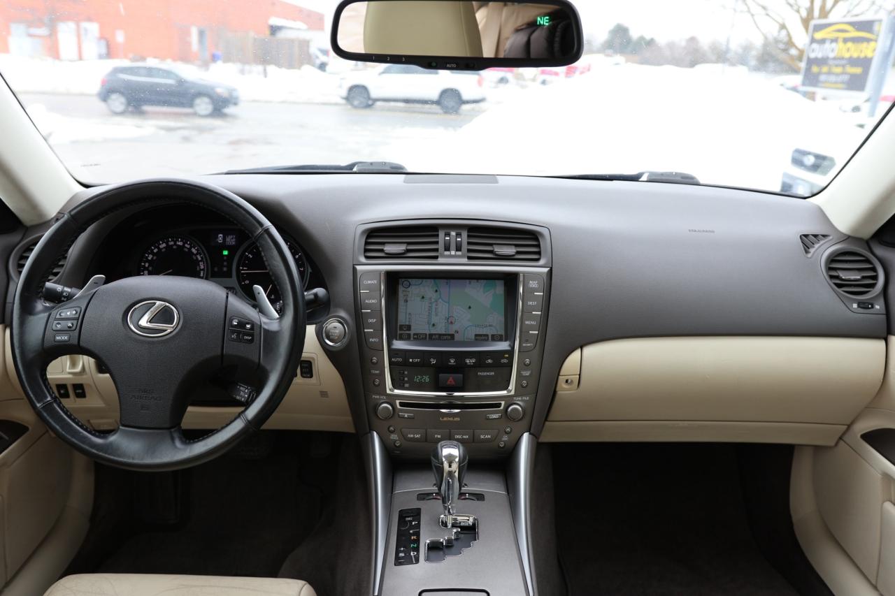 2009 Lexus IS 250-AWD/NAV/B CAM/LEATHER/P SEATS/H SEATS/SUNROOF/ Photo