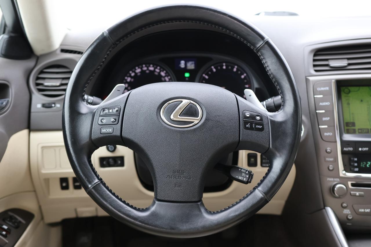 2009 Lexus IS 250-AWD/NAV/B CAM/LEATHER/P SEATS/H SEATS/SUNROOF/ Photo