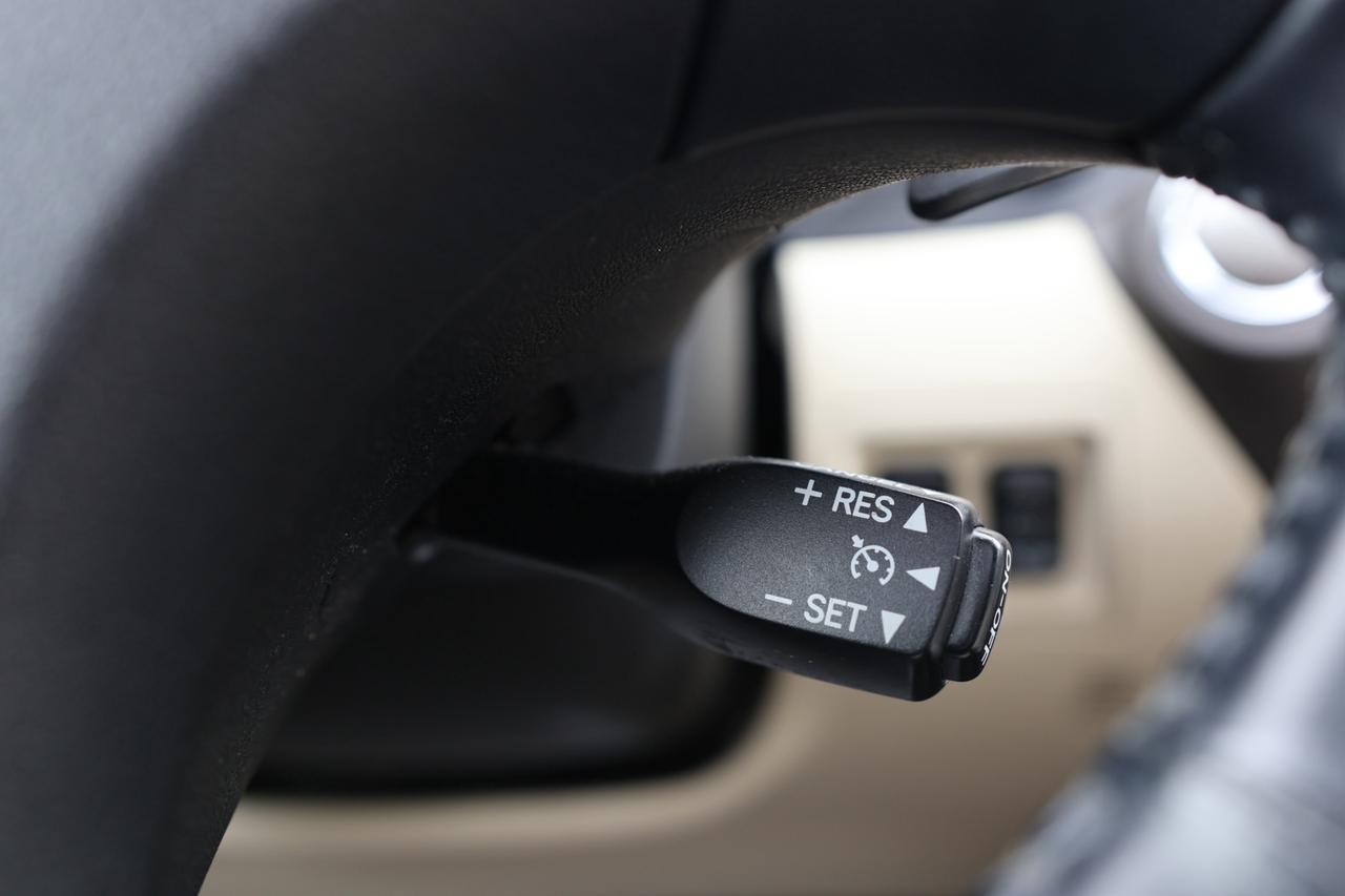 2009 Lexus IS 250-AWD/NAV/B CAM/LEATHER/P SEATS/H SEATS/SUNROOF/ Photo