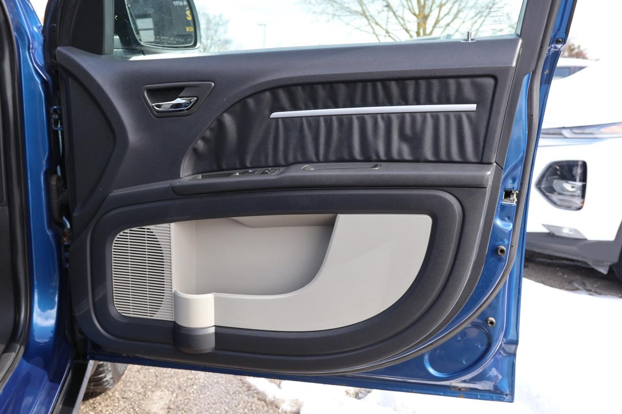 2009 Dodge Journey SXT-7 PASS-R STARTER/P SEAT/P & H MIRRORS/AUTO HEA Photo