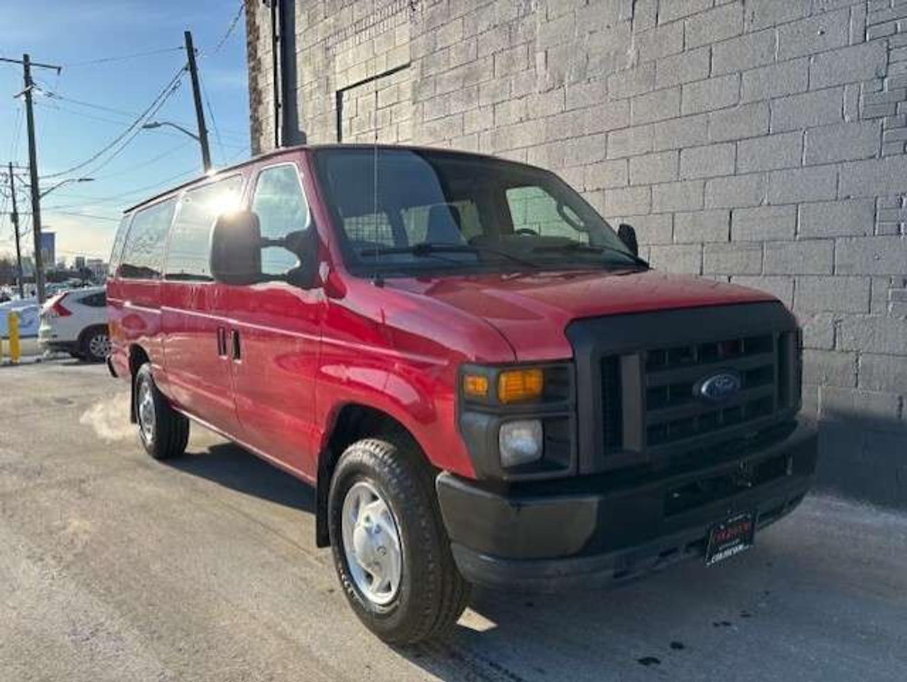2012 Ford Econoline E-250 *5 PASSENGER-ONLY 102KM-EXTENDED-FIRE CHIEF* Photo