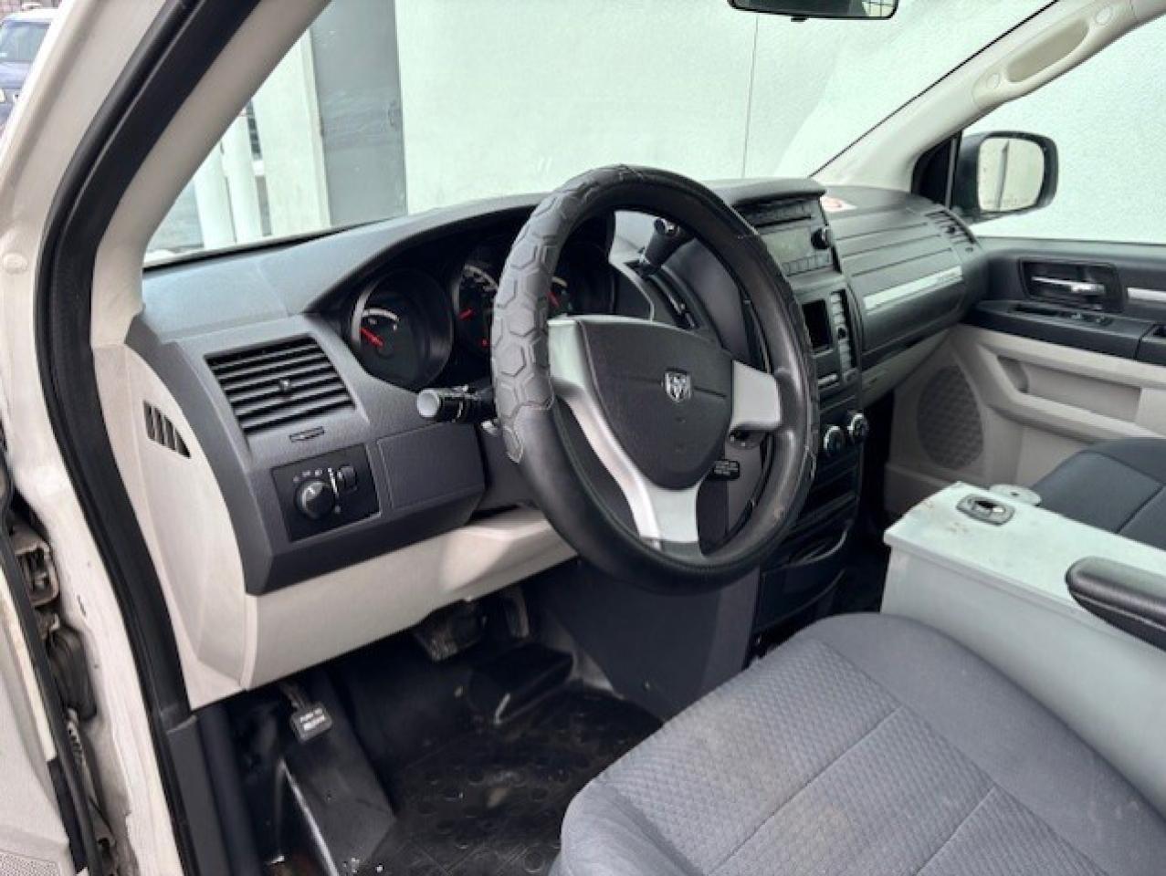 2010 Dodge Grand Caravan C/V ONLY 48KM-LADDER RACK-SHELF-1 OWNER-NEW TIRES Photo