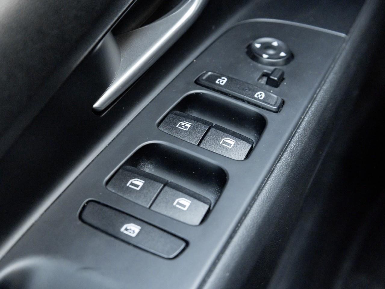 2023 Hyundai Elantra PREFERRED 4DR SEDAN Photo