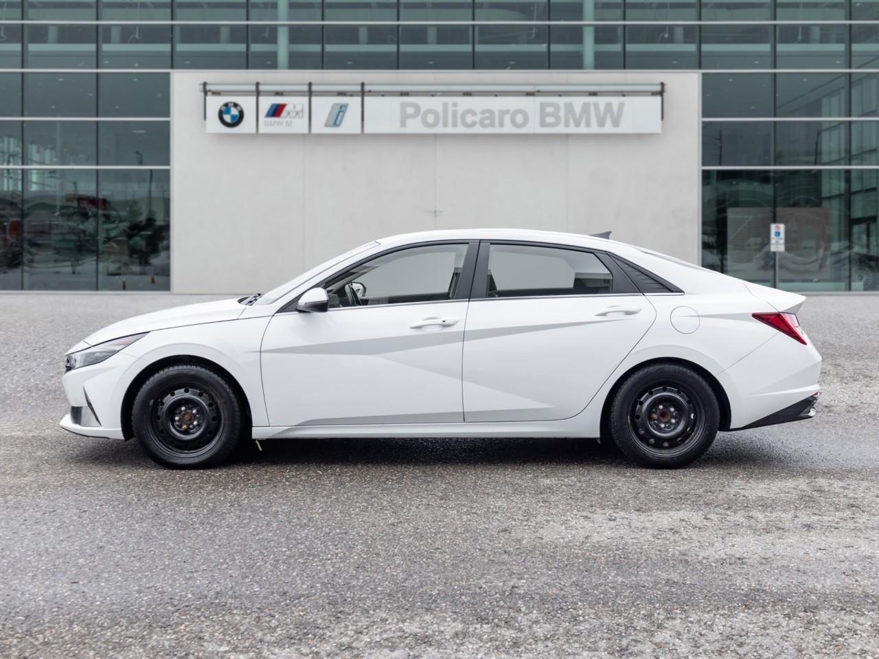 2022 Hyundai Elantra Ultimate Tech 4dr Sedan Photo